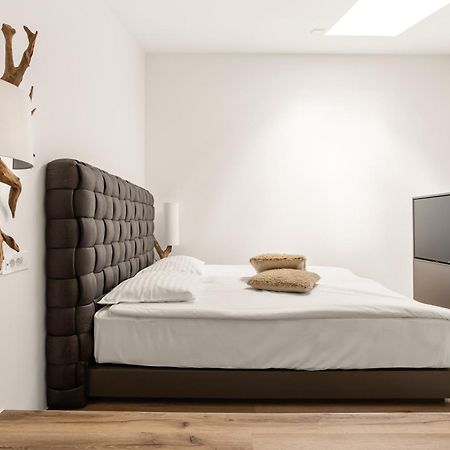 Hotel Harmonija Spa & Free Parking Mengeš المظهر الخارجي الصورة