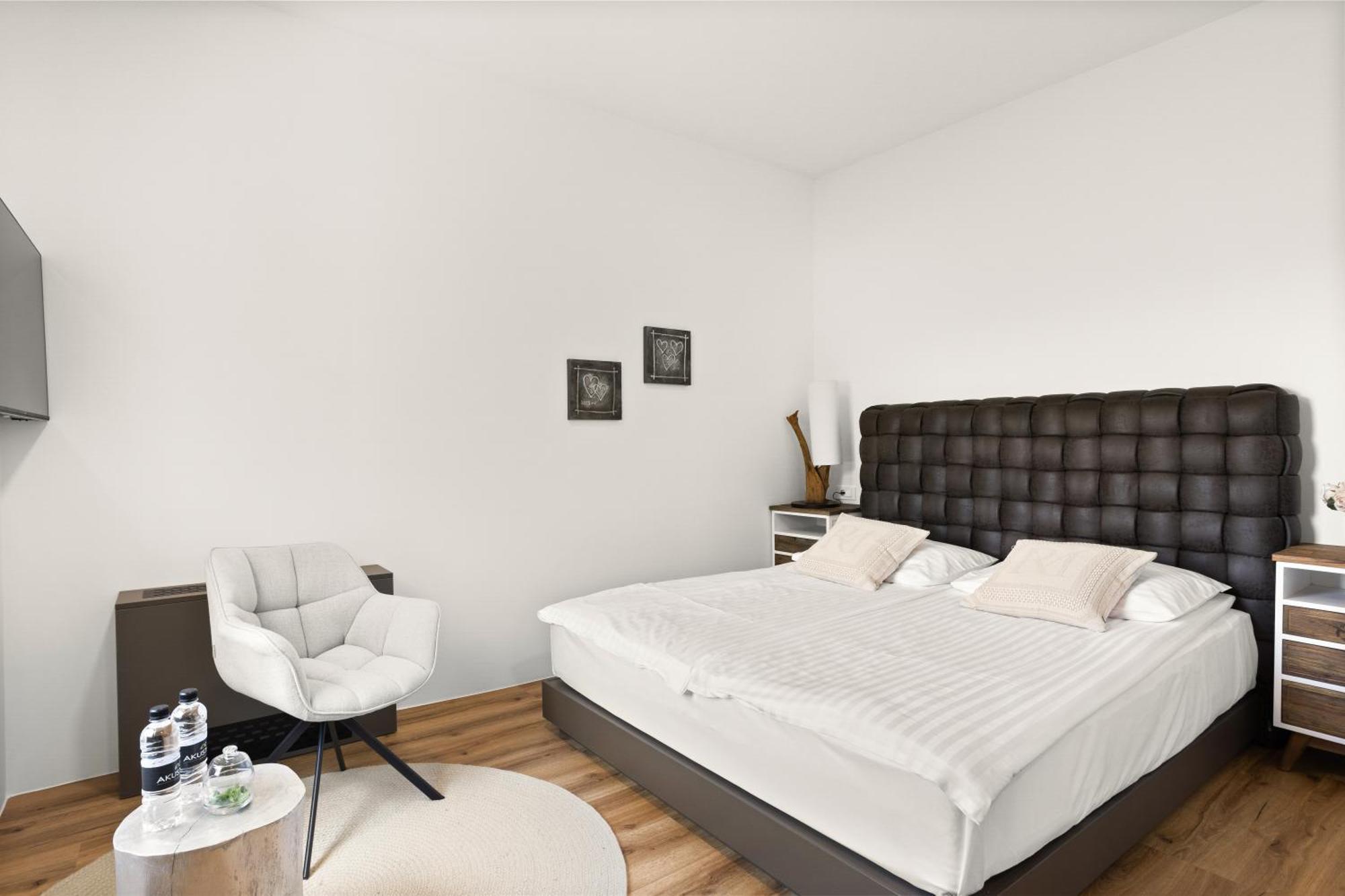 Hotel Harmonija Spa & Free Parking Mengeš المظهر الخارجي الصورة