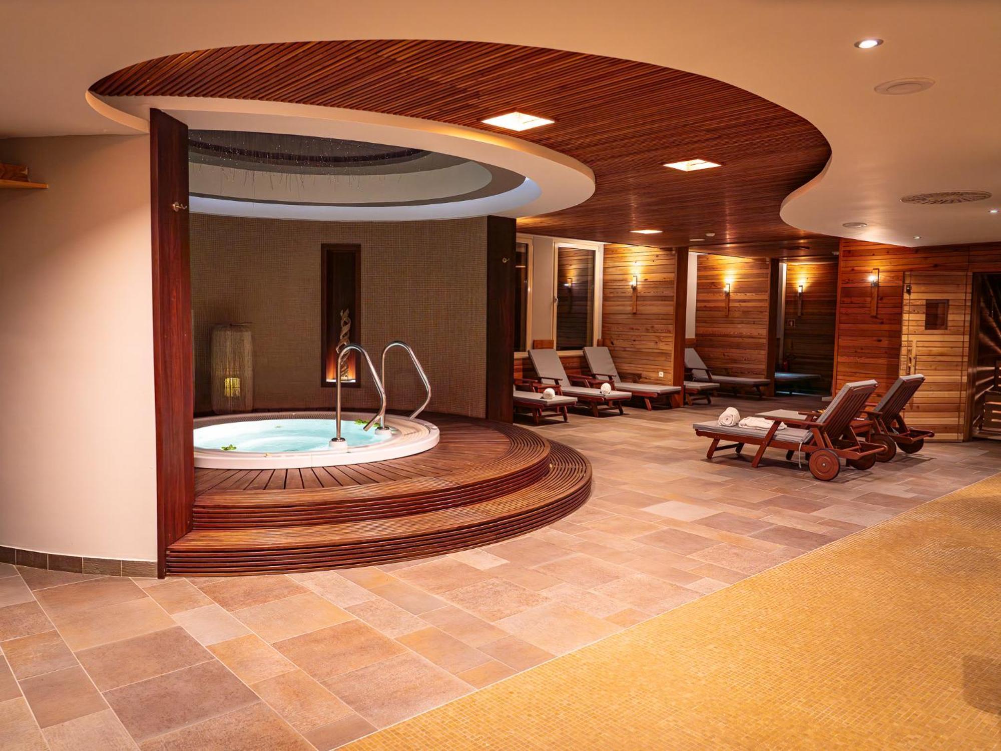 Hotel Harmonija Spa & Free Parking Mengeš المظهر الخارجي الصورة